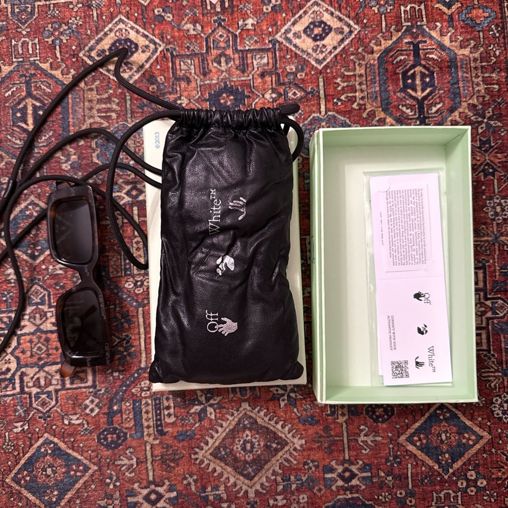 AUTHENTIC Off White Sunglasses